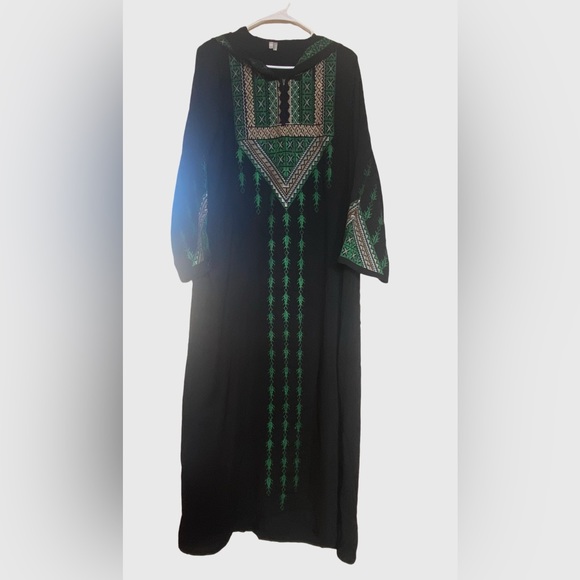 Hand stitched black dress - Picture 1 of 1